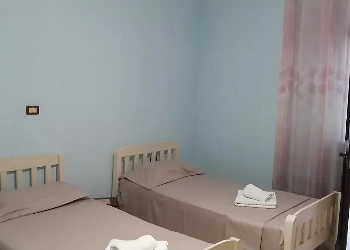 One Bedroom Apartament- With Balcony 公寓 地拉那