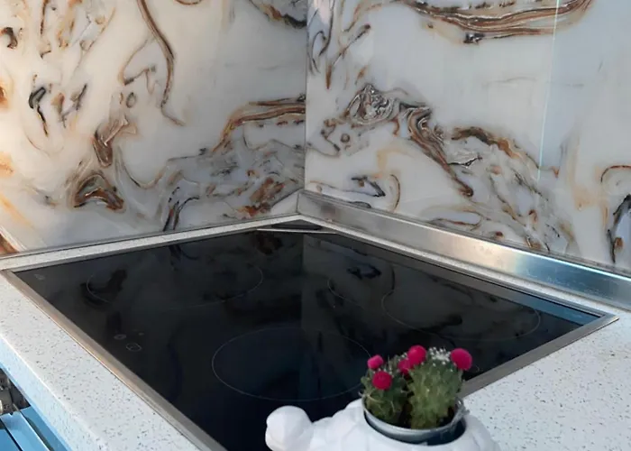 公寓 One Bedroom Apartament- With Balcony