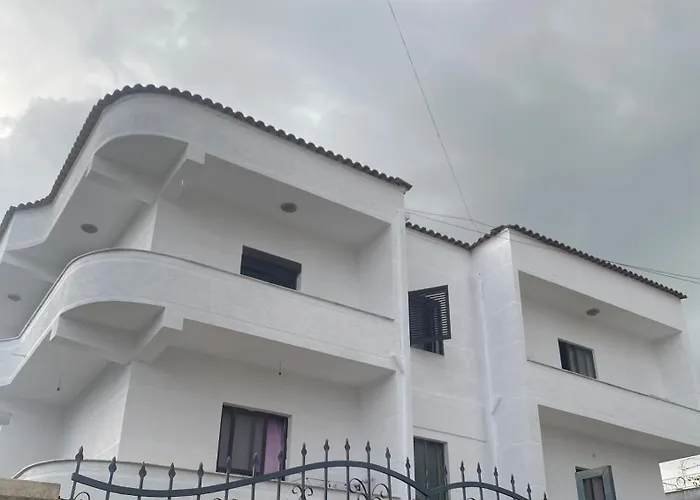 One Bedroom Apartament- With Balcony *